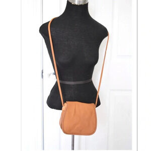 Vera Pelle Small cross body bag